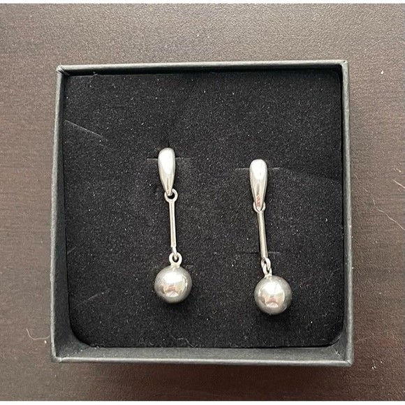 925 Sterling Silver dangling earring - Picture 1 of 3